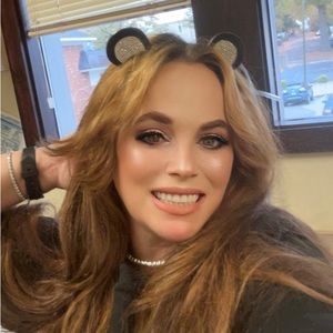 Meet your Posher, Jackie